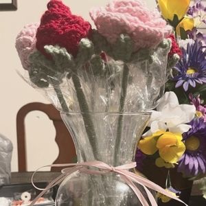 Crochet rose bouquet